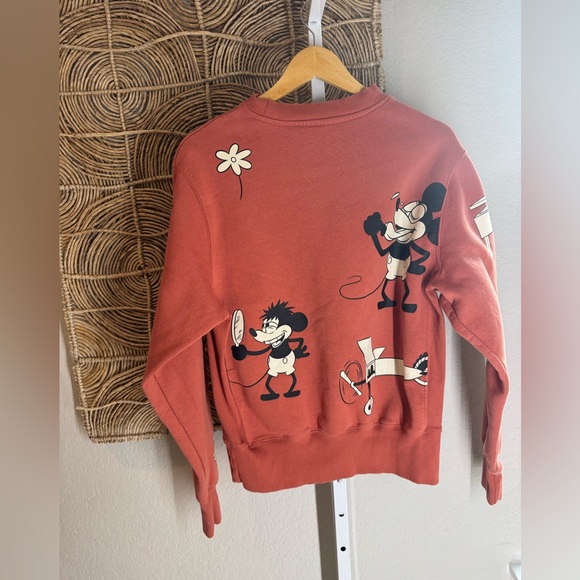 Vintage Maroon Mickey Mouse sweater in excellent used condition!! - Picture 5 of 6